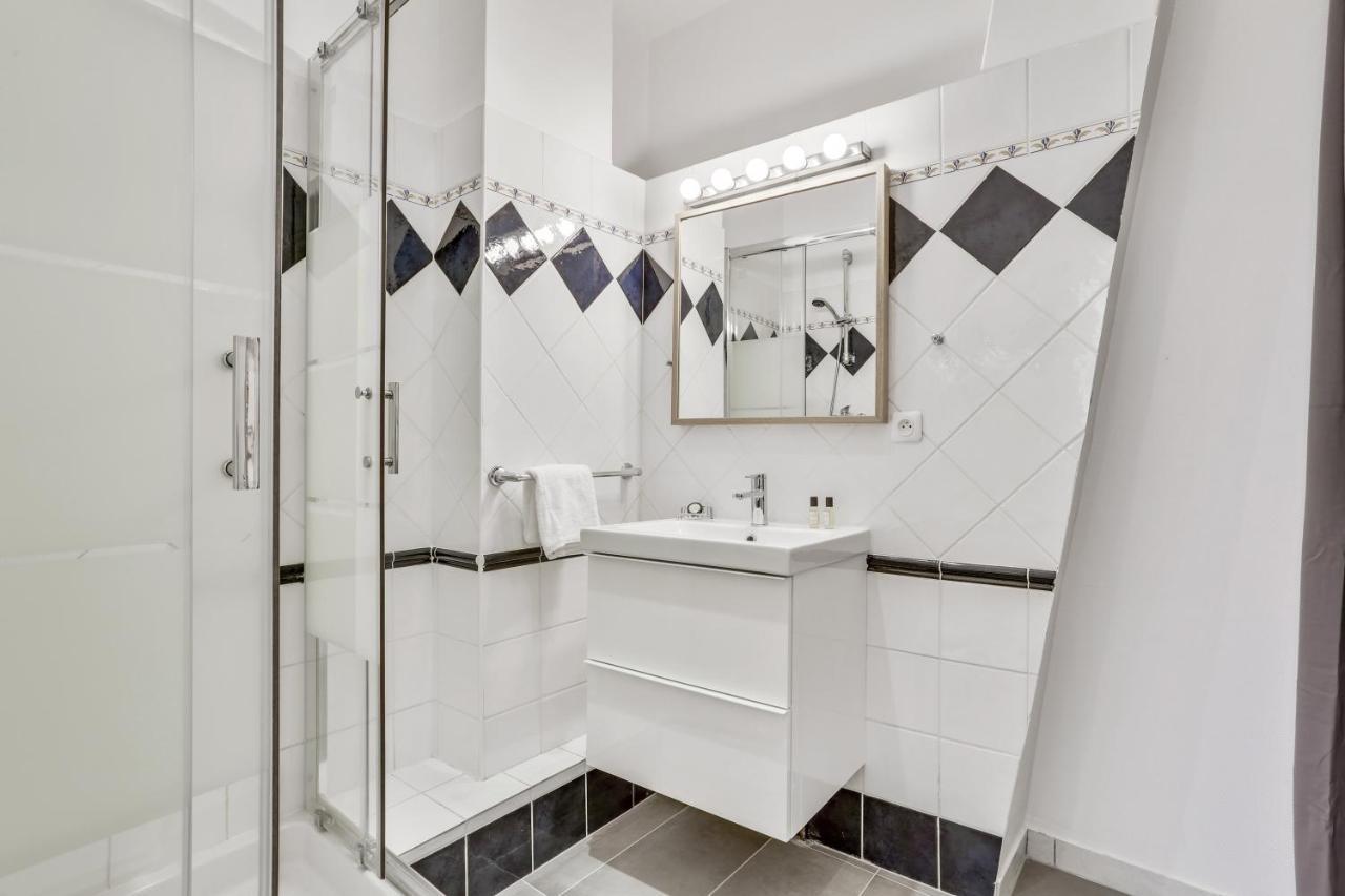 Apartments For Work In City Center Parijs Buitenkant foto